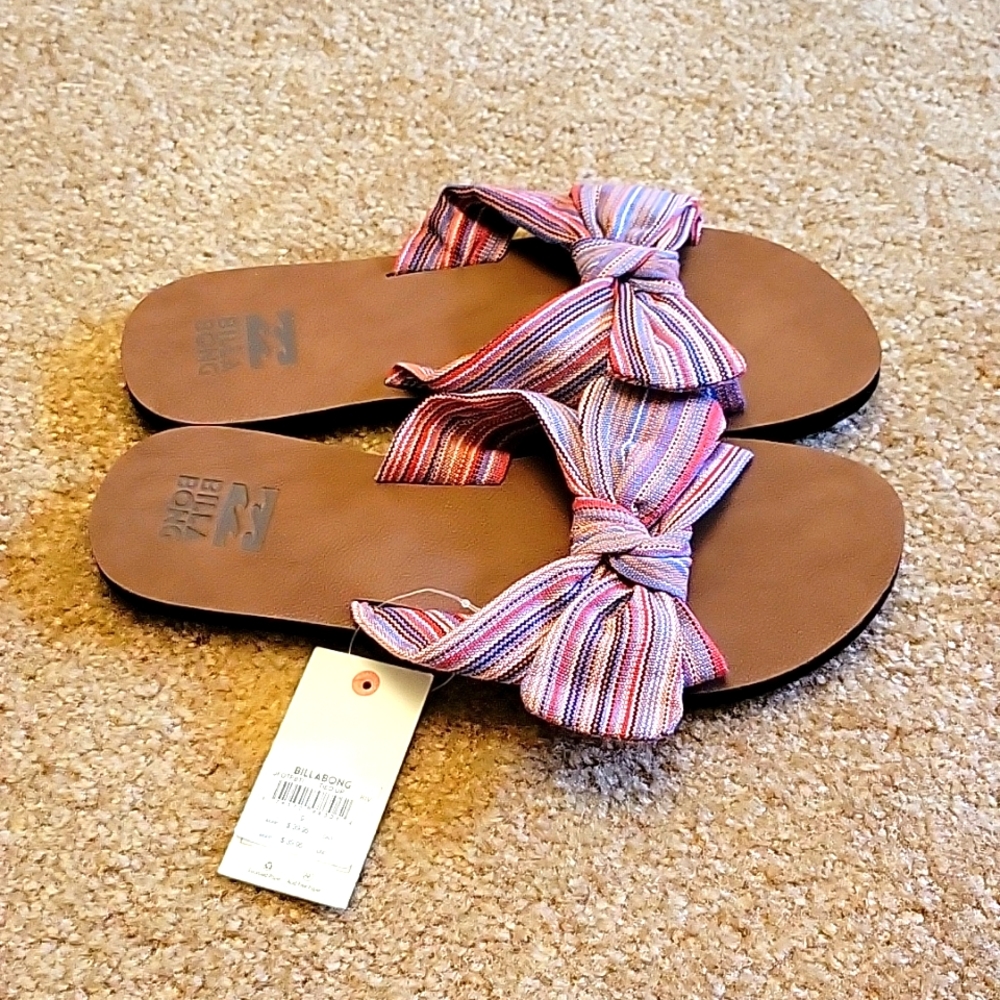 Billabong Sandals NWT